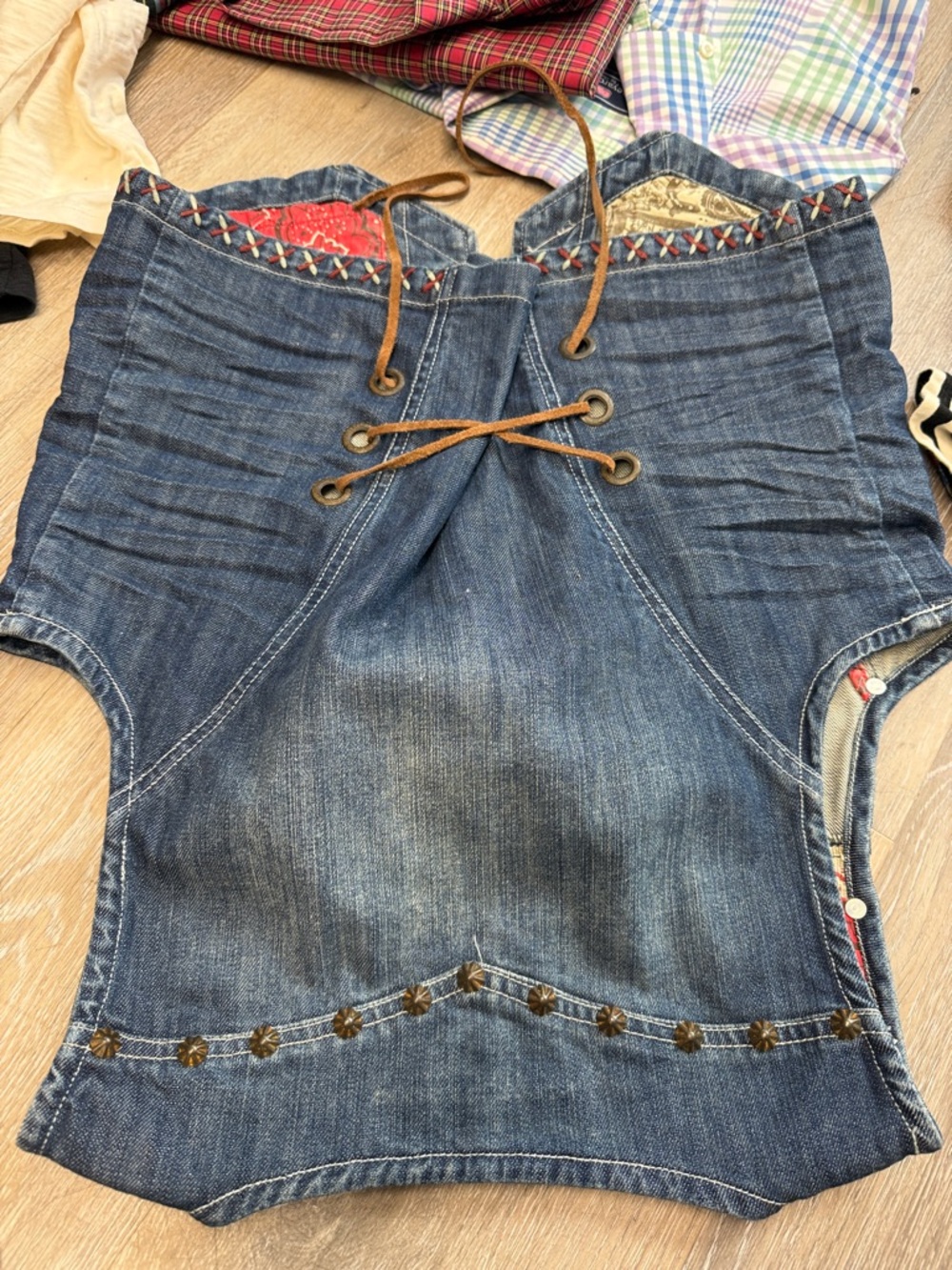 Double Ranch Embroidered Denim Vest with Red Bandana Accents Women's size small - Picture 7 of 10